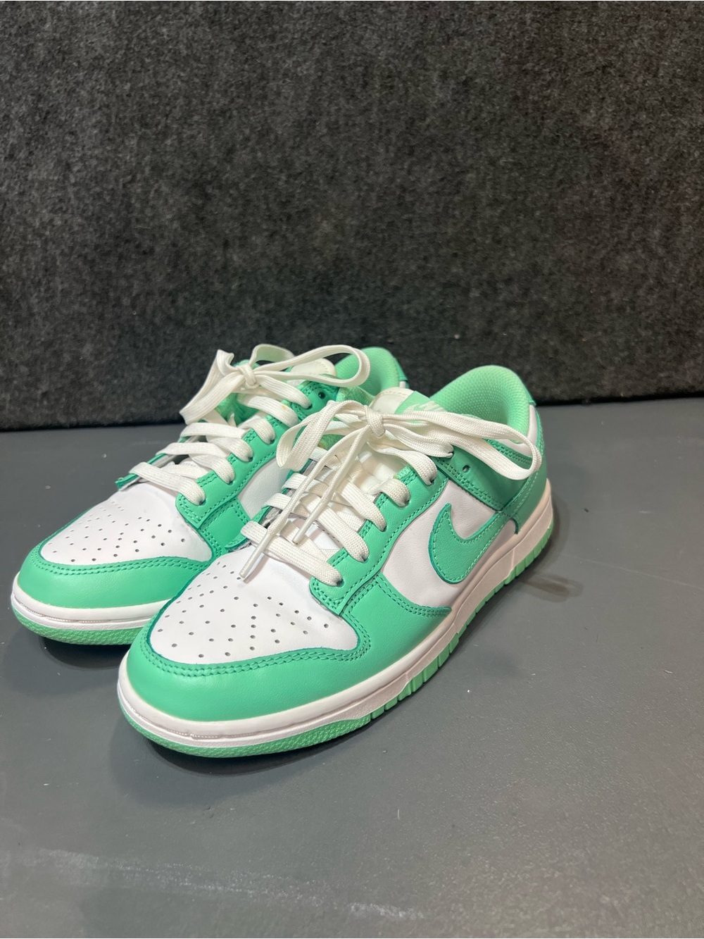 Nike Women’s Dunk Low “Green Glow” Sneakers Size 6.5